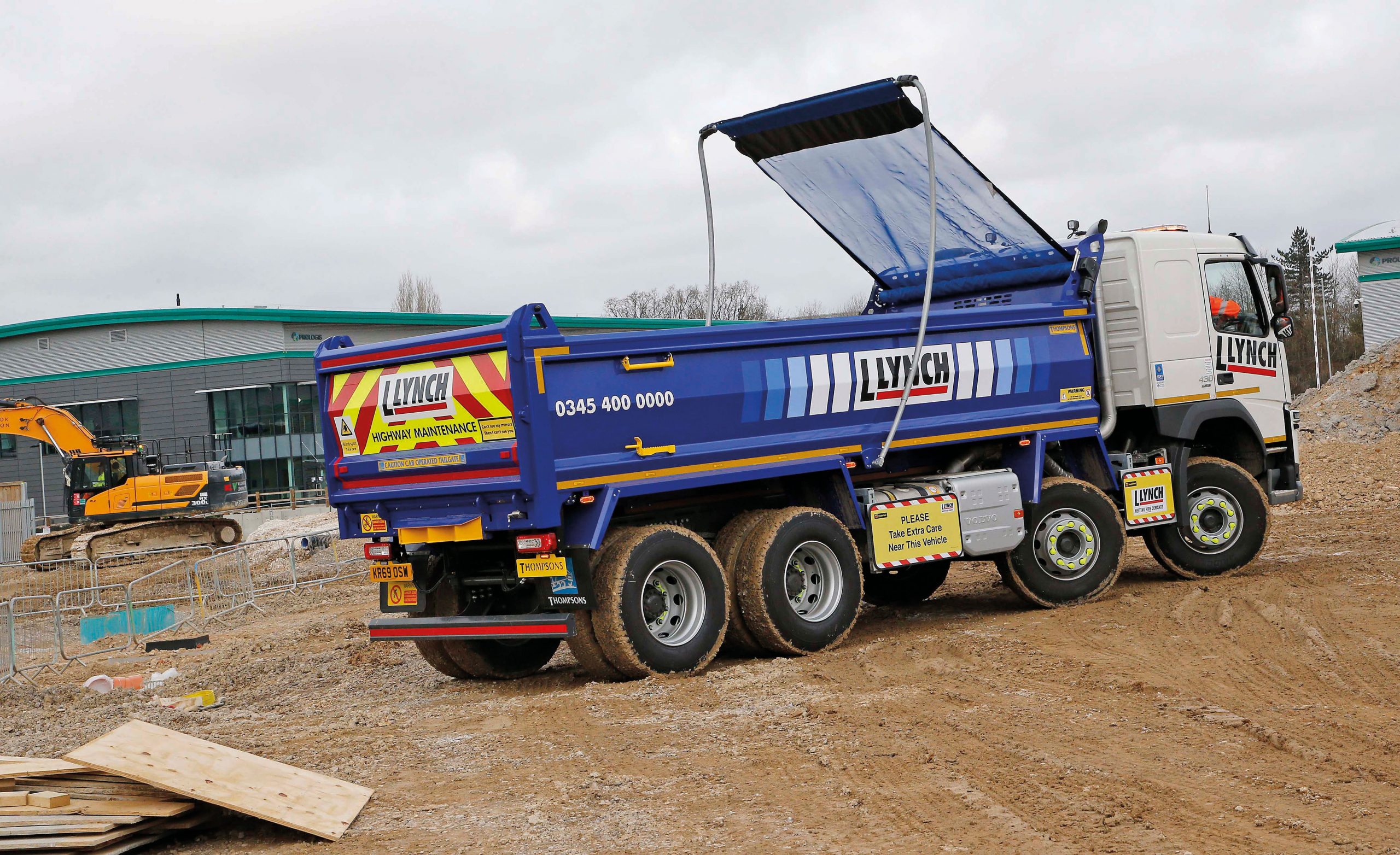 40th Birthday Marked With Loadmaster Bodies - Transport News